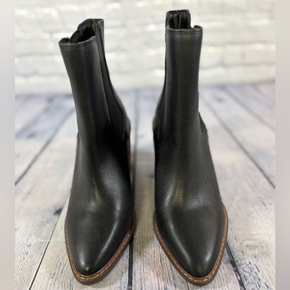 Crown Vintage Pimmy Black Leather Stacked Heel Western Boho Chelsea Boot Size 7W
